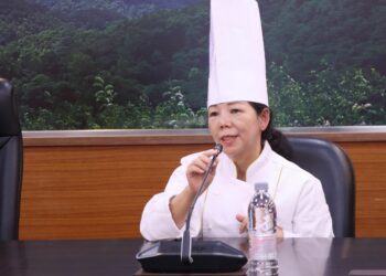 苗栗家庭三口勇奪世界廚藝大賽殊榮　縣長親頒獎表揚展國際實力