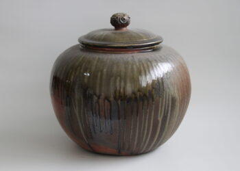 台南市陶藝學會第17屆會員聯展「陶韻共鳴」隆重登場 70位陶藝家齊聚一堂,共譜陶藝樂章