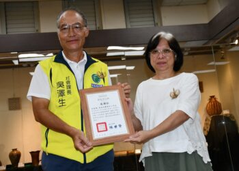 市立圖書館體驗台灣工藝之美   國寶級竹藝工藝師李榮烈師生聯展