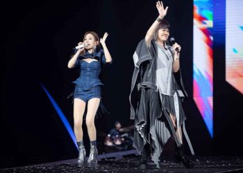 鐵肺歌后彭佳慧與客語唱將吉那-楊淑喻對飆新單曲〈捉迷藏〉如同上演「音樂宮鬥劇」