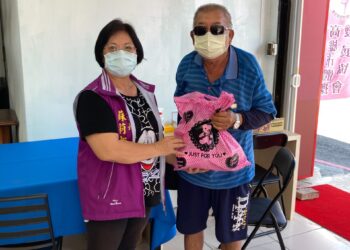 「中秋送暖,愛心滿溢」《高雄市樂齡想溫馨關懷協會 首次舉辦中秋公益活動 邀各界響應捐助》