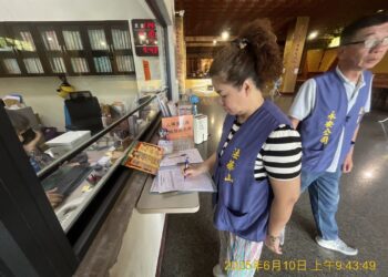 寺廟集中普度新紙錢三燒 淨零減碳做環保