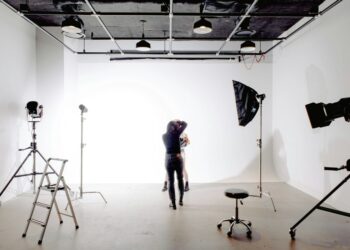 傳統照相館、新型攝影工作室怎麼選？攝影服務全攻略