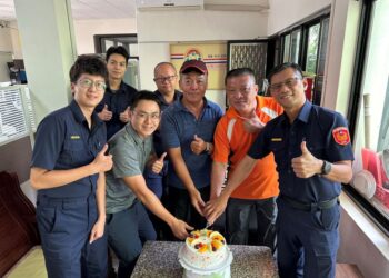 枋寮分局警察志工中隊辦理114年度組訓同時慶祝父親節活動熱鬧溫馨