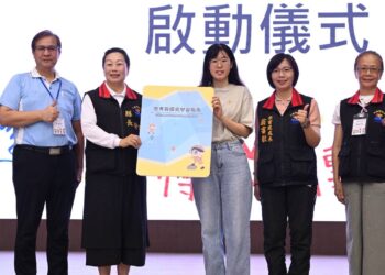 花縣府教育處攜手新秀 書寫教育新篇章
