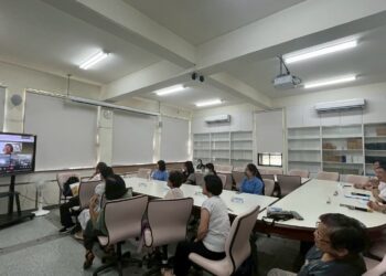鼓勵學妹求學 北美洲蘭陽女中校友會獎助中低收入助學金