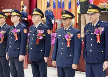 高雄市舉行分局長聯合交接典禮 市府肯定警政成果 期勉新任幹部持續守護高雄治安
