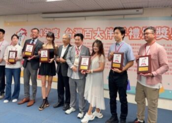 「2025台灣百大伴手禮揭曉!高雄品牌奪多項大獎 展現台灣文化創意實力」