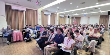 彰化南瑤宮修復工程工作坊  專家李乾朗讓民眾了解修復過程