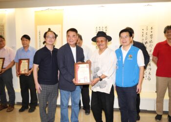 2025墨韻同源兩岸書法交流展開幕 百人筆墨共展書藝風華