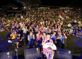 大地藝術節「月光.海音樂會」都歷園區舉行   近6000名遊客共舞月光下