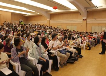 新北「晚美人生」名人講堂爆滿 中醫師沈邑穎傳授五臟六腑保養法 助銀髮族凍齡