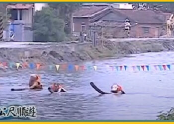 716客家(四縣)語文中高級認證補強試題教材(11)[全1,000題]　(課文一字一語對照錄音&補充解題)