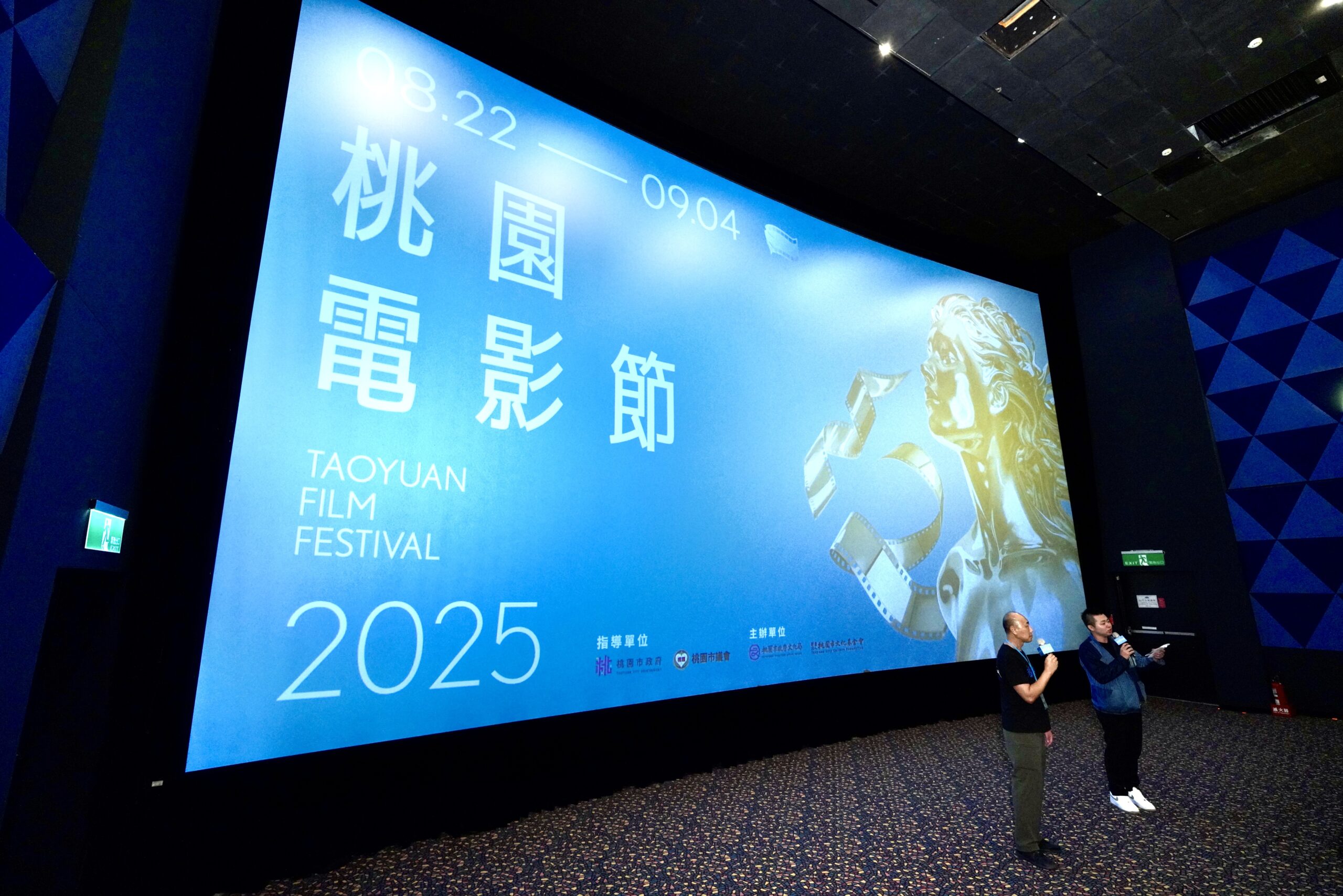 『好片不寂寞，神威護票房』等待每個買票進場、讓傳統文化永續流傳的現代貴人