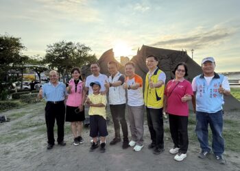 八里沙雕展熱度不減     展期延長至11月2日     讓更多人有機會體驗藝術樂趣