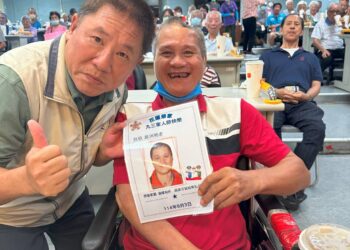 榮民嚴洲明捐款30萬元 協助花蓮榮家改善設施