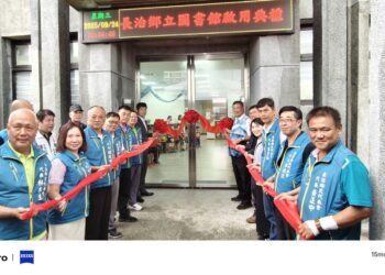 走進客庄書香新亮點 長治圖書館華麗變身