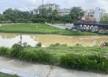 議員指竹溪遭污染來自於上游家庭廢水　根本解決之道還是要有污水處理廠