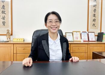 潮和國小謝相如校長   榮獲114年度校長領導卓越獎