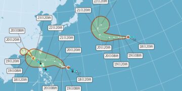 三颱共舞! 米塔、樺加沙、浣熊颱風接力生成了