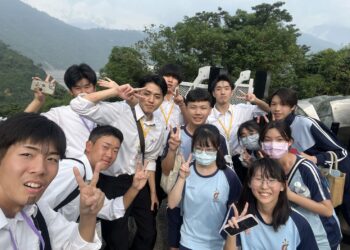 雙語領航接軌國際   跨國交流讓學生走向世界