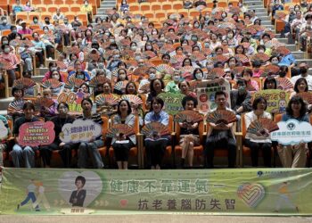 屏東縣守護健康通識月    抗老養腦防失智