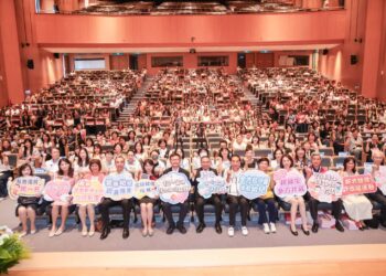 不只肯定更要留才! 新北表揚493位績優教保人員     率先全國推資深久任獎金