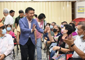 綠營高雄市長初選升溫  許智傑競選據點巨蛋辦公室成立