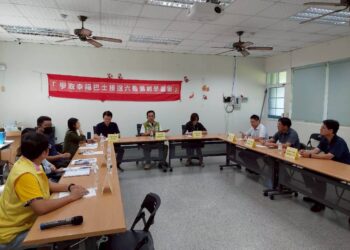 高雄市長初選人邱議瑩成功爭取幸福巴士　讓偏鄉學子安心便捷上下學