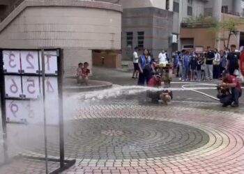 「小小警消體驗營」 打擊犯罪&防災救護