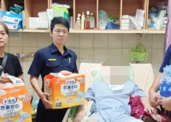 炎夏不孤單 枋警與志工是社區靠山