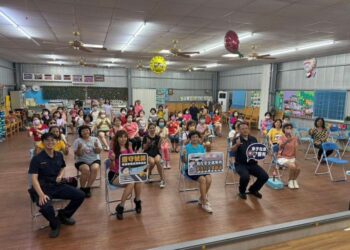 日女獨旅遇「燃煤之急」 東港暖警自掏腰包借加油