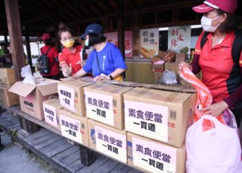 因應連假湧入志工群與災民需求  花縣府添購2.5萬份愛心便當