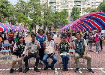 高雄中秋關懷行動開跑! 物資發放守護弱勢長輩與家庭
