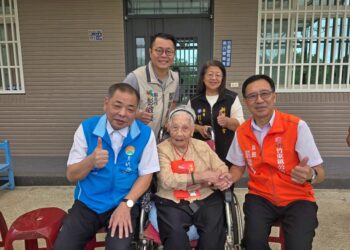 九九重陽節前夕  竹東鎮長郭遠彰親訪百歲人瑞祝賀