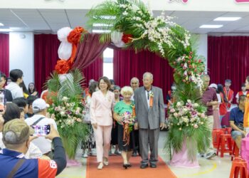 姻緣情繫一甲子 屏東市表揚17對模範夫妻