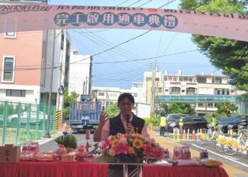 苗栗苑裡公民街危險瓶頸道路拓寬完工通車