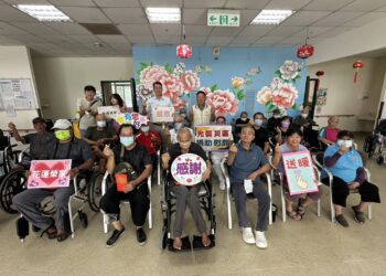 花蓮榮家長輩主動募集愛心 捐款關懷光復受災住民