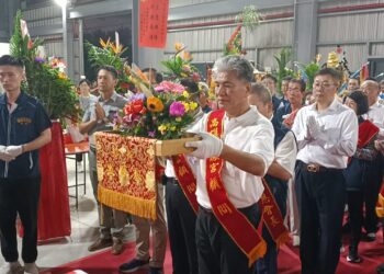 影音/高雄天鳳宮池府王爺奉旨蓬萊總巡　諸神聖駕蒞臨宜蘭