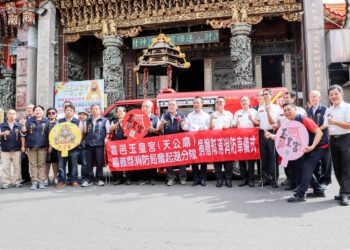嘉邑玉皇宮送暖捐295萬消防裝備  助嘉縣消防守護生命財產