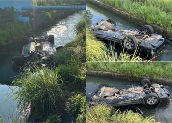 影音/自小客自撞翻覆溝渠 駕駛獲救送醫