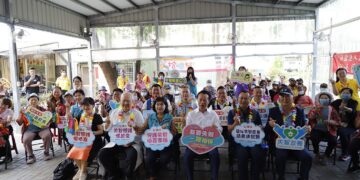 嘉義縣首座權責型失智據點「拾憶幫」揭牌 失智照護邁向新里程