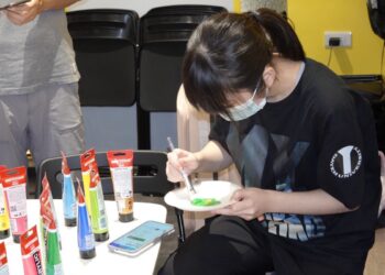 大葉大學設藝學院參與台灣設計展  「人人百貨」打造城市色彩裝置藝術