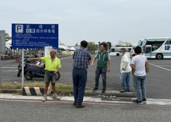 李啟維議員爭取下 安平安億停車場南邊出口將加寬改善以利大型車出入