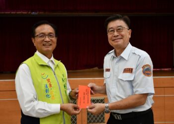 「工欲善其事,必先利其器!  彰化市頒發社區守望相助隊裝備補助款及獎勵金