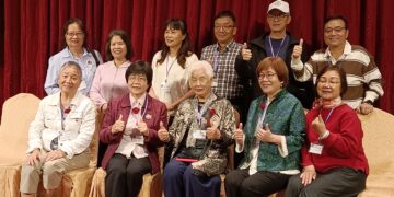 影音/宜蘭昔日最高學府太平國小百歲生日 校友齊聚唱校歌
