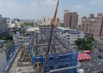 嘉義市西區區政大樓上樑　為西區大發展翻開新篇章