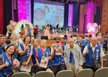 正聲電台好韻到演唱會 高雄榮家長輩歡樂滿懷