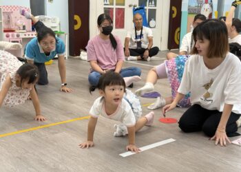 新北早療社資中心推「親子三合一課程」 助遲緩兒家庭從瑜珈、律動中看見孩子改變