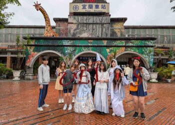 影音/慶祝萬聖節 聯合國際實驗教育機構UEIS宜蘭快閃演出